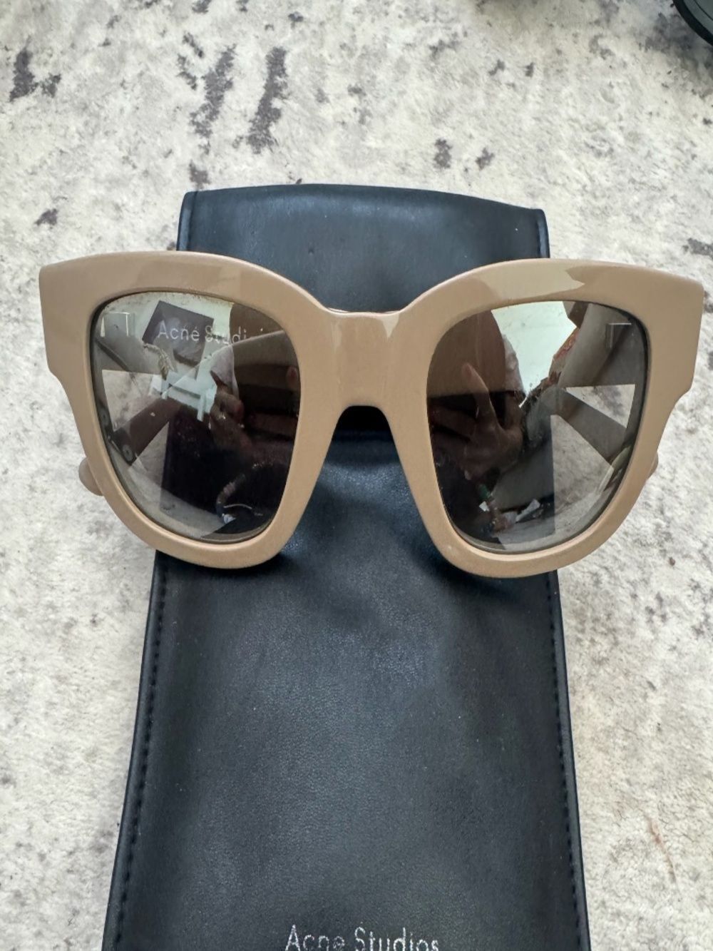 Tan Sunglasses ACNE STUDIOS - LIKE NEW - Large Womens Frames